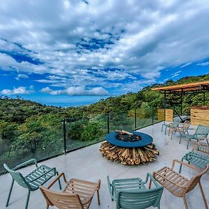 Cloud Forest Lodge By Boeena